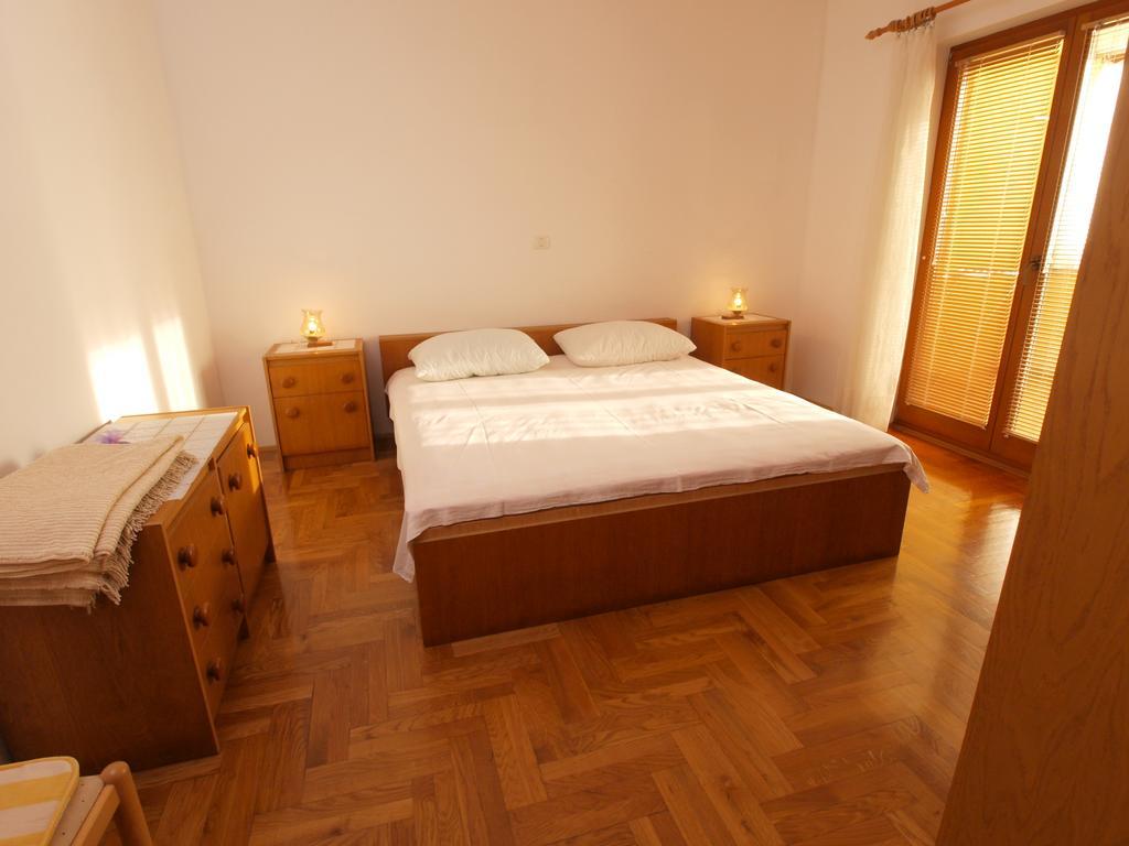Apartments Fumica 954 พูลา ภายนอก รูปภาพ